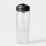 Personalisiert-Moderne Wiedersehen Typografie Trinkflasche<br><div class="desc">Dies ist ein stilvolles, modernes, minimales, graues, personalisiertes, familiäres Wiedersehen-Design. Es hat Platz für Sie, Ihren Vornamen und Familiennamen zusammen mit dem Jahr Ihrer Wiedersehen hinzuzufügen. Es ist in trendigem Grau mit stilvoller Schriftzypografie. Dieses stilvolle Typografie-Design ist perfekt für Ihre lustige Familienfeier, Wiedersehen, Ansammlung oder Party. Ideal als Geschenk, Gastgeschenk...</div>