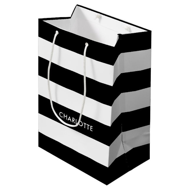 Personalisiert Modernes, elegantes Schwarz-Weiß-St Mittlere Geschenktüte (Vorderseite Schrägansicht)