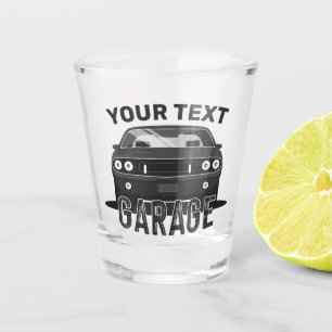 Personalisiert NAME Classic Muscle Garage Retro Schnapsglas