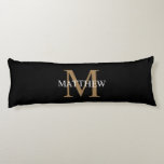 Personalisiert Name Monogram Black Seitenschläferkissen<br><div class="desc">Erstellen Sie Ihr eigenes personalisiertes,  rundes Kissen mit individuelle Name und Monogramm.</div>