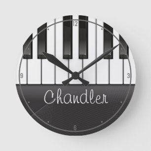 Personalisiert NAME Pianist Piano Keys Music Teach Runde Wanduhr