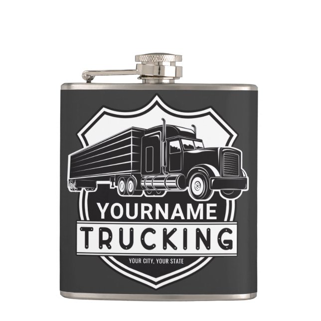 Personalisiert NAME Trucking Big Rig Semi Trucker Flachmann (Vorderseite)