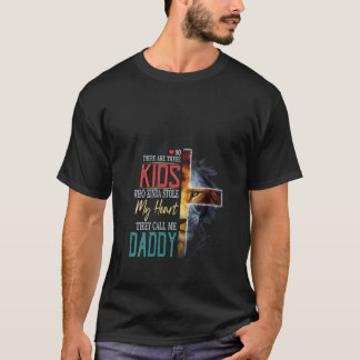 Personalisiert nennen sie mich Daddy Jesus Cross T-Shirt