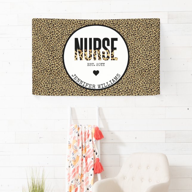Personalisiert Nurse Est Cheetah RN Abschluss Banner (Insitu)
