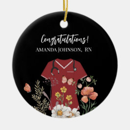 Personalisiert Nurse RN LPN NP Maroon Scrubs Keramik Ornament