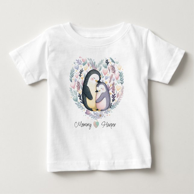 Personalisiert Penguin Liebe Baby T - Shirt (Vorderseite)