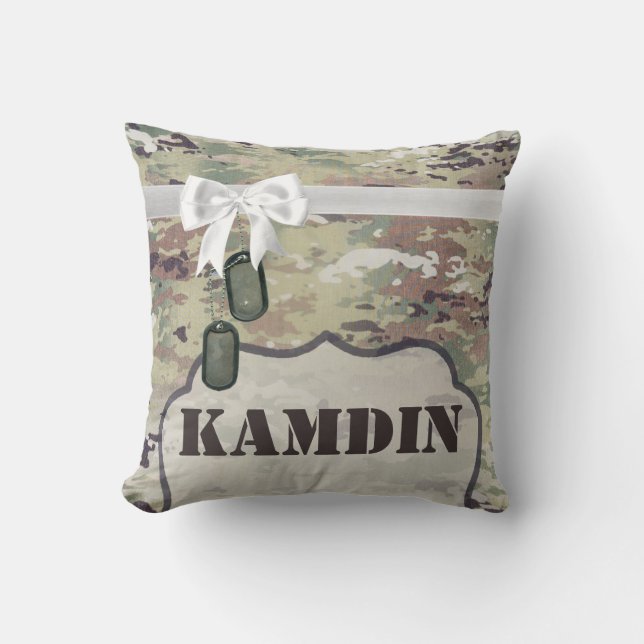 Personalisiert Pillow Army OCP Camouflage Uniform  Kissen (Vorderseite)