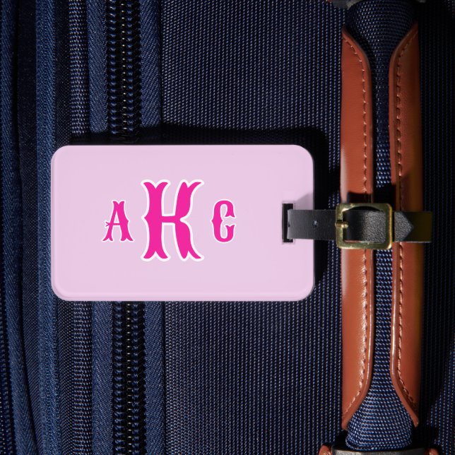 Personalisiert Preppy Monogram Pink und Lilac Gepäckanhänger (Vorderseite Insitu 4)