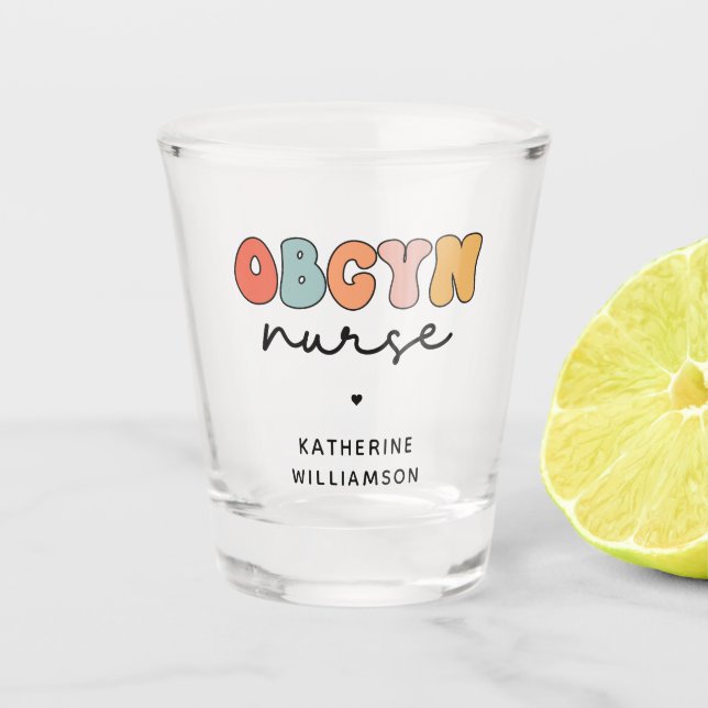 Personalisiert Retro OBGYN Nurse Schnapsglas (Vorderseite)