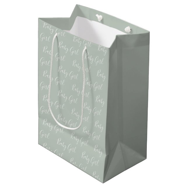 Personalisiert Sage Green Elegante Baby Girl Mittlere Geschenktüte (Vorderseite Schrägansicht)
