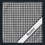 Personalisiert Schwarz-Weiß Buffalo Karierte Hunde Halstuch<br><div class="desc">Personalisiert Schwarz und Weiß Buffalo Karierte Haustiere bandana. Fügen Sie den Namen Ihres Tieres hinzu.</div>