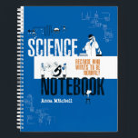 Personalisiert Science Chemistry Laboratory Notizbuch<br><div class="desc">Herzlich willkommen in unserem Studentenlabor! Wir wissen, dass man als Wissenschaftsstudent eine Menge Ideen und Experimente hat, die man will zu dokumentieren und behalten. Das ist, wo dieses Notizbuch praktisch ist! Dieses Notizbuch wurde speziell für Wissenschaftsstudenten wie Sie entwickelt, um Ihnen zu helfen, all Ihre phantastischen Ideen und die Arbeit,...</div>