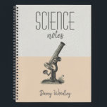 Personalisiert Science Class Notes Notebook Notizbuch<br><div class="desc">Ein Science Spiralheft für Ihre Klassennotizen mit einem Mikroskop. Zurück zur Schule.</div>