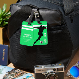 Personalisiert Soccer Mad | Fußballer Green Travel Gepäckanhänger