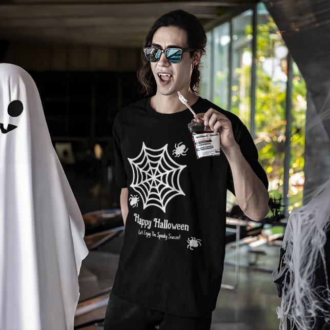 Personalisiert Spiderweb Halloween T-Shirt (Von Creator hochgeladen)