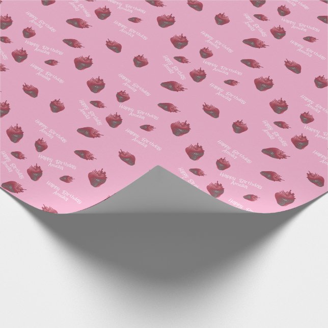 Personalisiert Strawberry Birthday Geschenkpapier (Ecke)