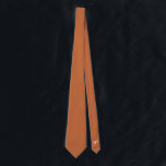 Personalisiert Terracotta Wedding Groom Neck Tie Krawatte<br><div class="desc">Wenn Sie eine zeitgemäße und minimalistische Krawatte suchen,  ist unser Terracotta-Nackendesign die perfekte Wahl ©️ 2023 - Die Rückseite der Krawatte ist mit den Bräutigam/Trauzeuge-Initialen personalisiert,  können Sie das entfernen,  wenn Sie nur eine passende solide Krawatte ohne Schrift gewollt haben</div>