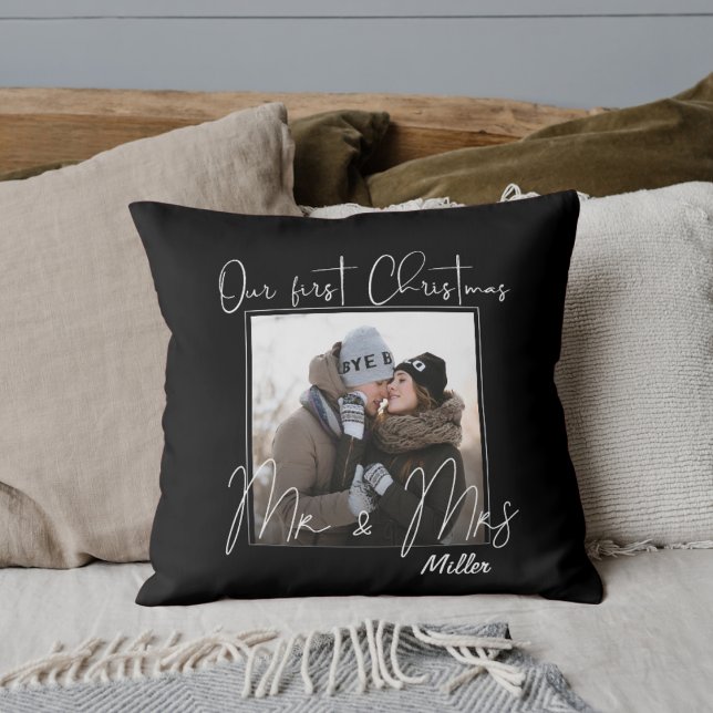 Personalisiert unsere ersten Weihnachten als MR un Kissen (Personalized Our First Christmas as MR And MRS Throw Pillow)