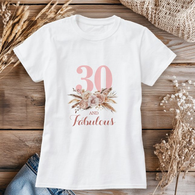 Personalisierte, 30 und fabelhafte Blume T-Shirt (Von Creator hochgeladen)