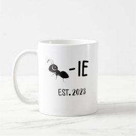 Personalisierte Antie EST 2023 , Geschenk für neue Kaffeetasse