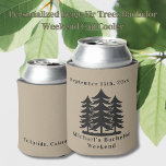 Personalisierte Beige Bachelor Fir Trees Wochenend Dosenkühler<br><div class="desc">Personalisierte Beige Tannen Bäume Bachelor Weekend Can Cooler Personalisiert Can Cooler sind die perfekte Zwischenmahlzeit für Ihre Freunde, um sich an Ihren besonderen Tag zu erinnern. Herzlich willkommen zu einer lustigen und unvergesslichen Junggesellen-Party! Fügen Sie diesem Design Ihre benutzerdefinierte Formulierung hinzu, indem Sie die "Diese Vorlage bearbeiten"-Felder auf der rechten...</div>