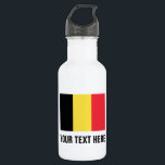 Personalisierte belgische Flasche mit Wasser für B Trinkflasche<br><div class="desc">Personalisierte belgische Flagge Edelstahlflaschen. Spezielle, glänzende Metallflasche in vielen Farben. Ideal für sportliche Teams und Aktivitäten im Freien. Basketball, Baseball, Fußball, Tennis, Fußball, Volleyball, Wandern, Camping, Laufen, Bahn und Feld etc. Personalisieren Sie mit Ihrem eigenen Namen, Jersey-Nummer, Initialen oder Slogan in großen Buchstaben. Coole moderne Typografie. Geeignet für sportliche Männer...</div>
