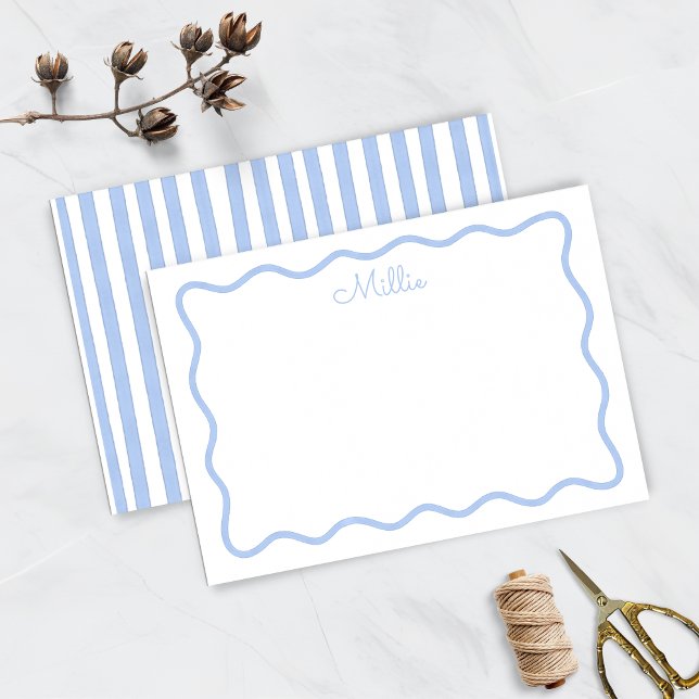 Personalisierte Blue Wavy Border Note Card Mitteilungskarte (Von Creator hochgeladen)