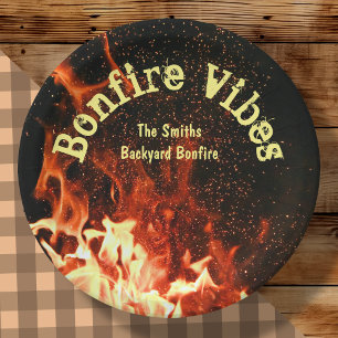 Personalisierte Bonfire Vibes Pappteller