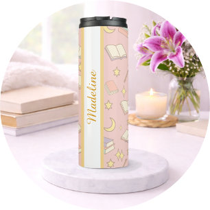 Personalisierte Buch-Magie-Zeit Rosa Name Thermosbecher