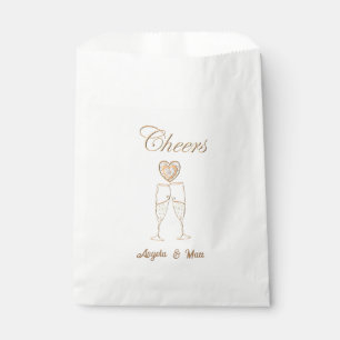 Personalisierte Champagnerbrille und Herz Geschenktütchen