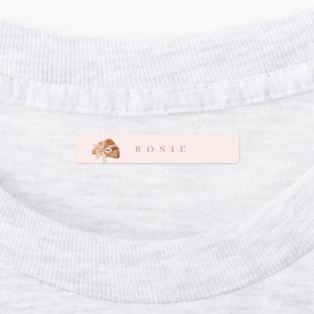 Personalisierte Coquette Croissant Pink Ribbon Etiketten (Befestigt)