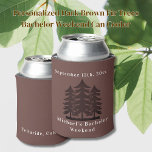 Personalisierte Dunkelbraune Bakterien Bachelor Wo Dosenkühler<br><div class="desc">Personalisierte dunkelbraune Bachelor-Bäume Bachelor-Wochenende Can Cooler Personalisiert Can Cooler sind die perfekte Zwischenmahlzeit für Ihre Freunde, um sich an Ihren besonderen Tag zu erinnern. Herzlich willkommen zu einer lustigen und unvergesslichen Junggesellen-Party! Fügen Sie diesem Design Ihre benutzerdefinierte Formulierung hinzu, indem Sie die "Diese Vorlage bearbeiten"-Felder auf der rechten Seite des...</div>