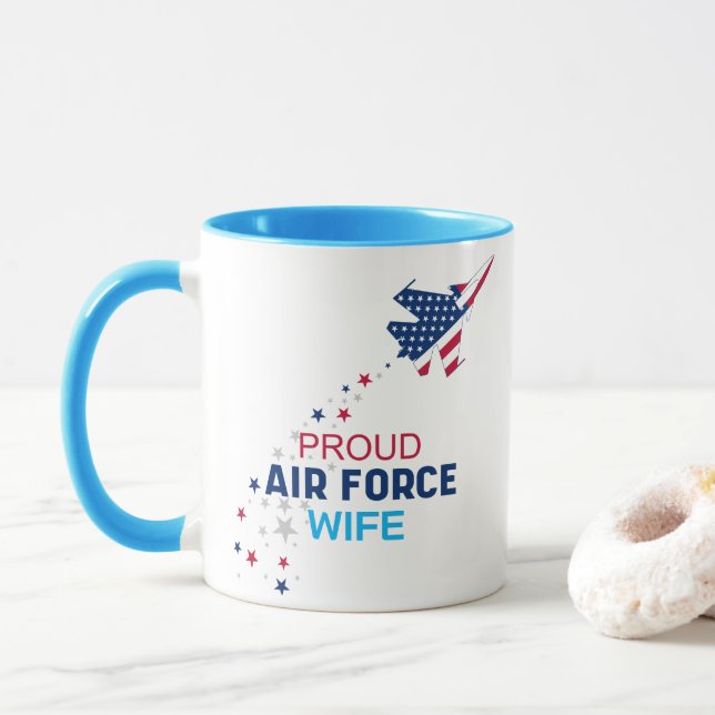 Personalisierte Ehefrau der US-Luftwaffe Tasse (Mit Donut)