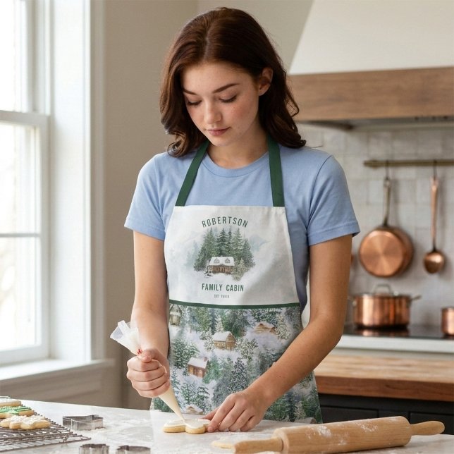 Personalisierte Familienhütte Winterpinienwald Schürze (Von Creator hochgeladen)