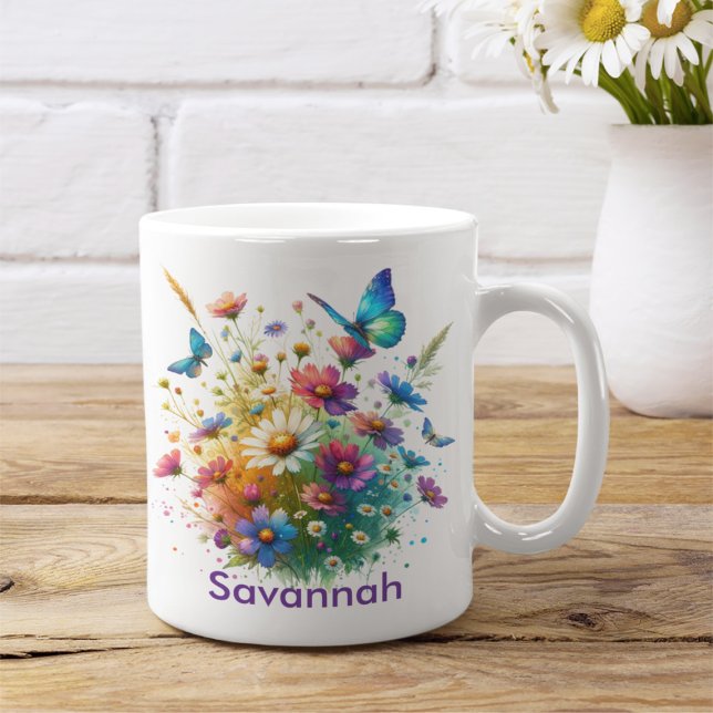Personalisierte farbenfrohe Blume und Schmetterlin Kaffeetasse (Von Creator hochgeladen)