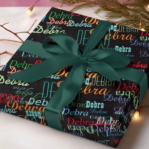 personalisierte Farbnamen Muster auf Schwarz Geschenkpapier