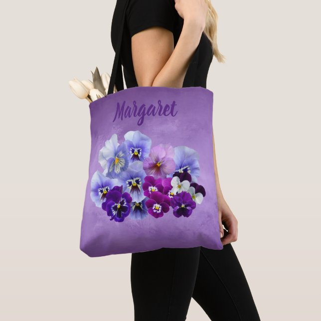 Personalisierte Floraltasche mit hübschen Stiefmüt (Von Nahem)