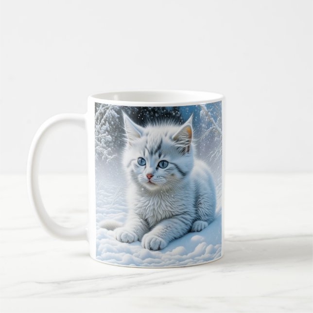 Personalisierte Fluffy White Kitten im Schnee Kaffeetasse (Links)