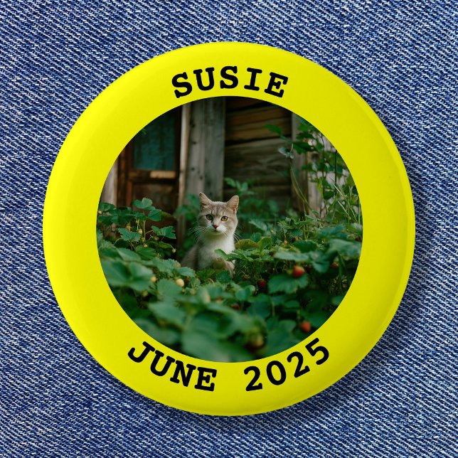 Personalisierte Foto-Rahmen in Schwarz und Gelb Button (Black and Yellow Personalized Round Photo Frame Button)