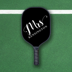 Personalisierte Frau Newlywed Typografie Pickleball Schläger