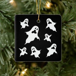 Personalisierte grimmige Halloween-Geister Tree Or Keramikornament