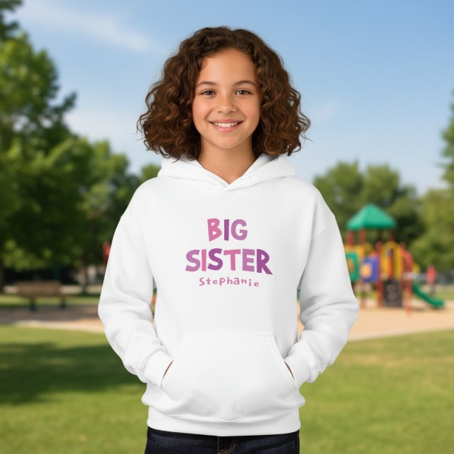 Personalisierte große Schwester Hoodie (Personalized big sister hoodie with a custom name and girly colored typography.)
