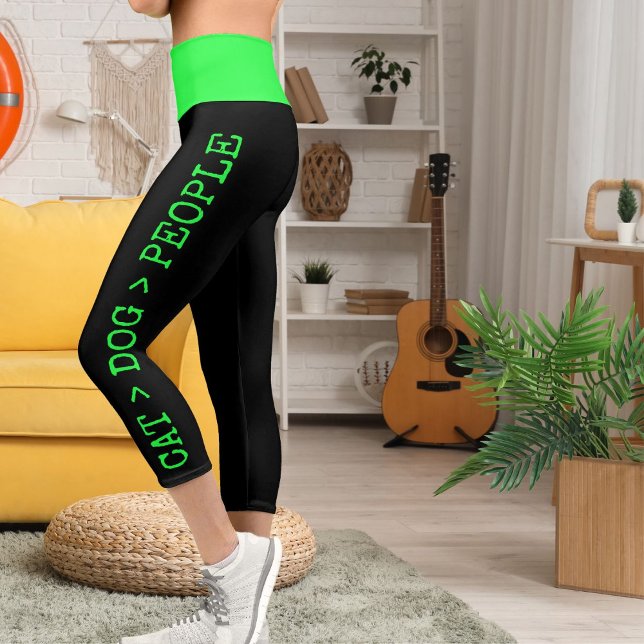 Personalisierte Haustiere Grün Schwarz Grunge Edgy Capri Leggings (Von Creator hochgeladen)