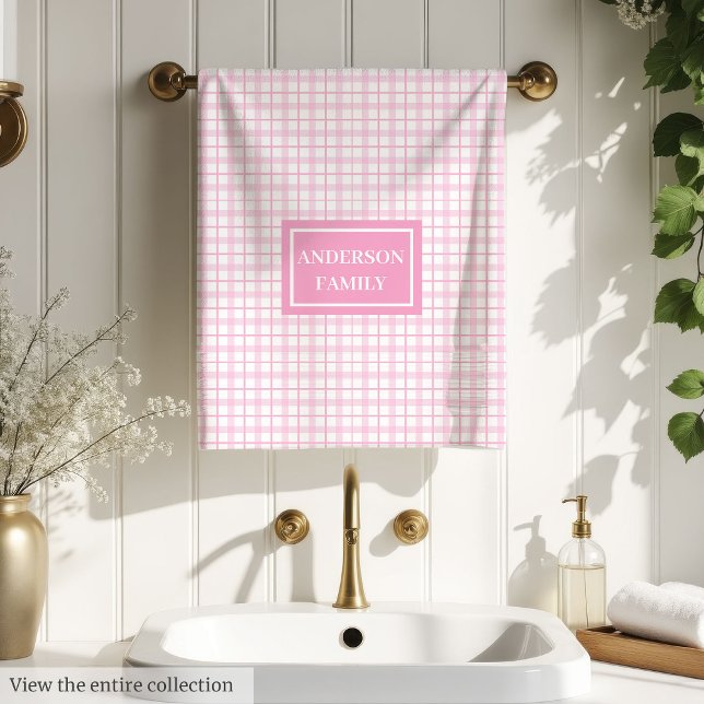 Personalisierte hellrosa Handtücher moderne Ästhet (Personalized Light Pink Towels Modern Aesthetic Set)