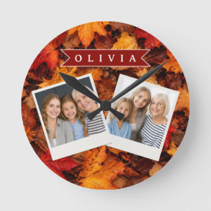 Personalisierte Herbst-Ahornblätter Farbiger Herbs Runde Wanduhr