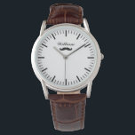 Personalisierte Herrenuhr mit brauner Lederband Armbanduhr<br><div class="desc">Personalisierte Herrenuhr mit brauner Lederband. Geschenkidee für Vater,  Ehemann,  Bruder,  Freund,  Mitarbeiter,  Friseur usw. Chic Dial mit individuelle Name und dapper Schnurrbart Logo. Coole männliche Geschenkidee für ihn. Ideal für Geburtstag,  Ruhestand,  Weihnachten und mehr.</div>
