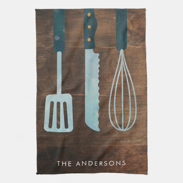 Personalisierte Holzküche Utensile Familienname Geschirrtuch (Vertikal)