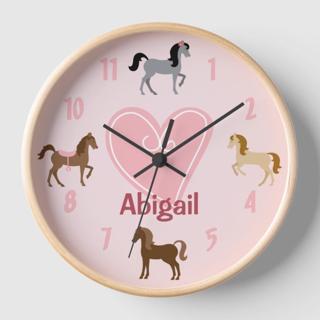 Personalisierte Hübsche Ponys und rosa Herzpferd Uhr (Vorderseite)