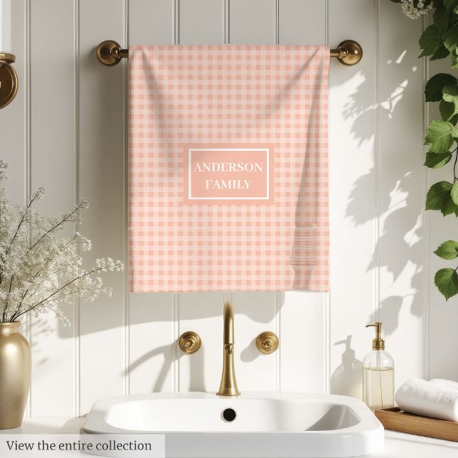 Personalisierte Karo-Handtücher in trendigen Paste Badhandtuch Set (Coral Grey Towel Set Chic Custom Name Family Gift)