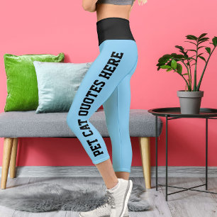 Personalisierte Katzen auf schwarzem Baby Blue Capri Leggings
